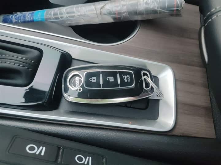 Фото 9 - Nissan Teana