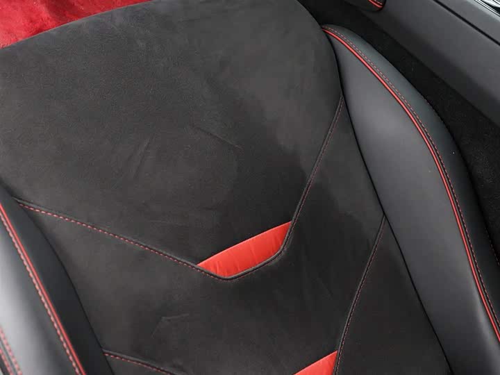 Фото 8 - Lamborghini Huracán