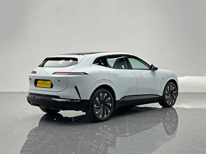 Фото 6 - Avatr 07