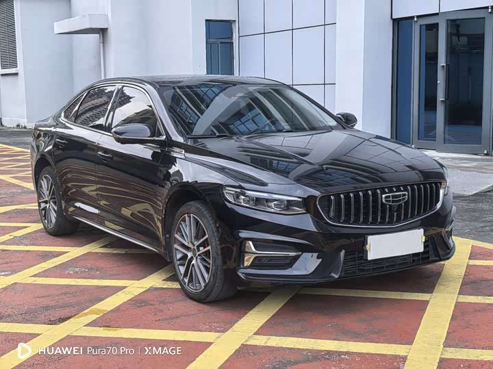 Фото 3 - Geely Preface