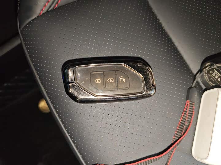 Фото 9 - Dongfeng Forthing T5 EVO