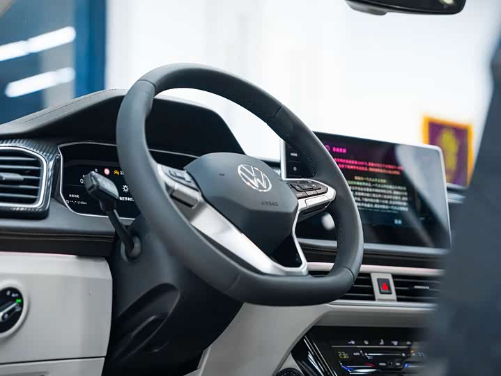 Фото 6 - Volkswagen Tayron