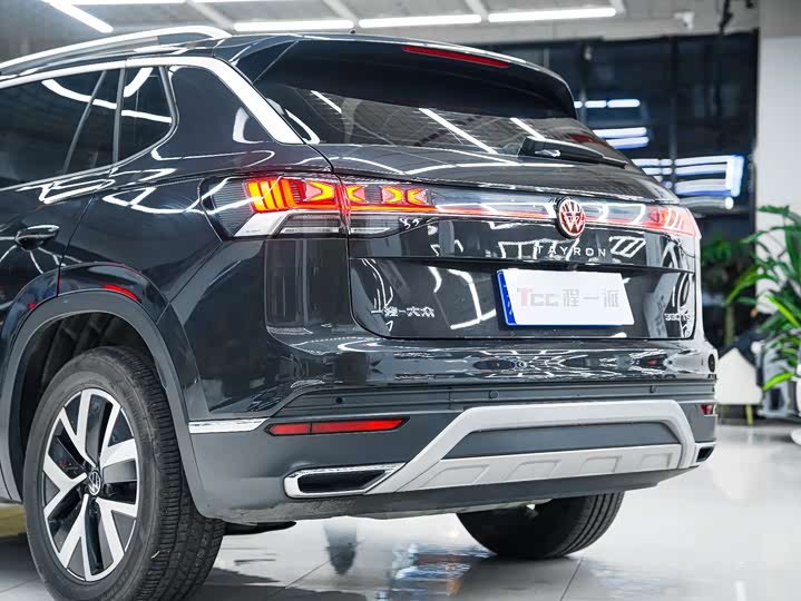 Фото 9 - Volkswagen Tayron