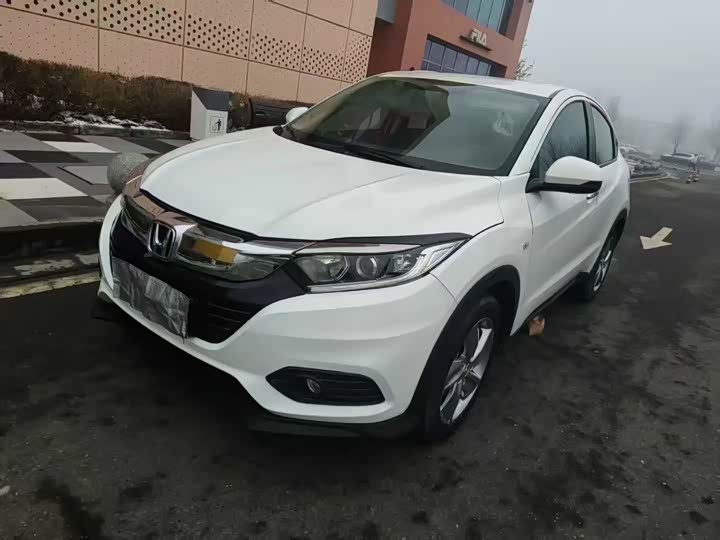 Фото 3 - Honda Vezel