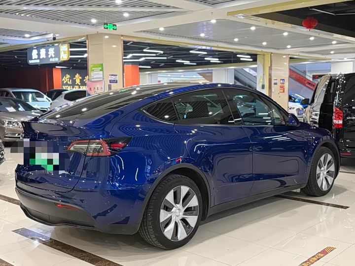 Фото 7 - Tesla Model Y