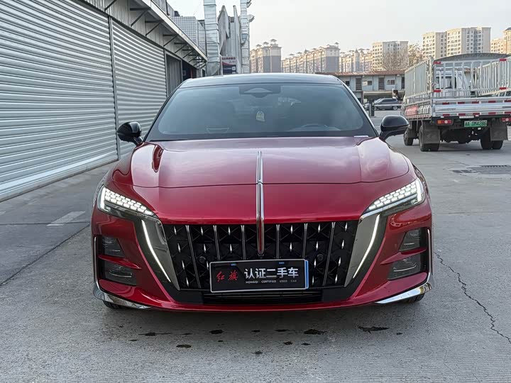 Фото 2 - Hongqi H6