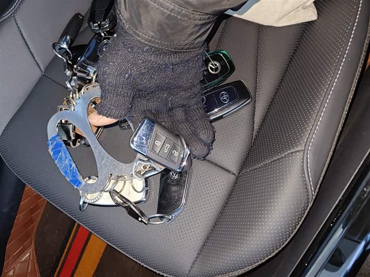 Фото 9 - Volkswagen Passat