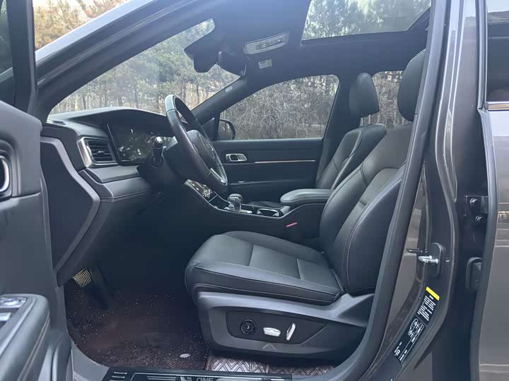 Фото 4 - LiXiang One