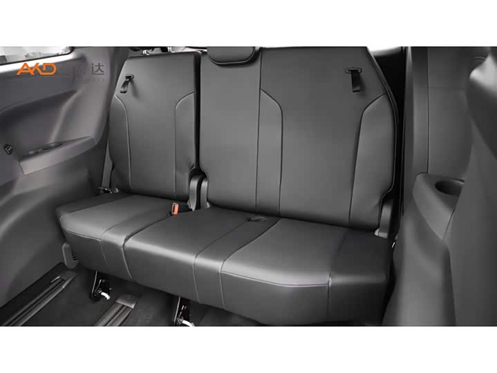 Фото 9 - Toyota Granvia