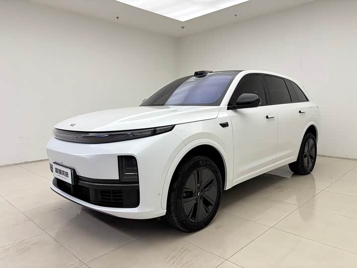 Фото 1 - LiXiang L7