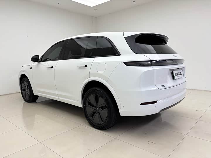 Фото 6 - LiXiang L7