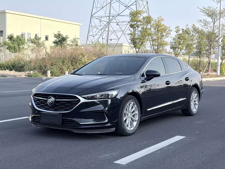 Фото 1 - Buick LaCrosse