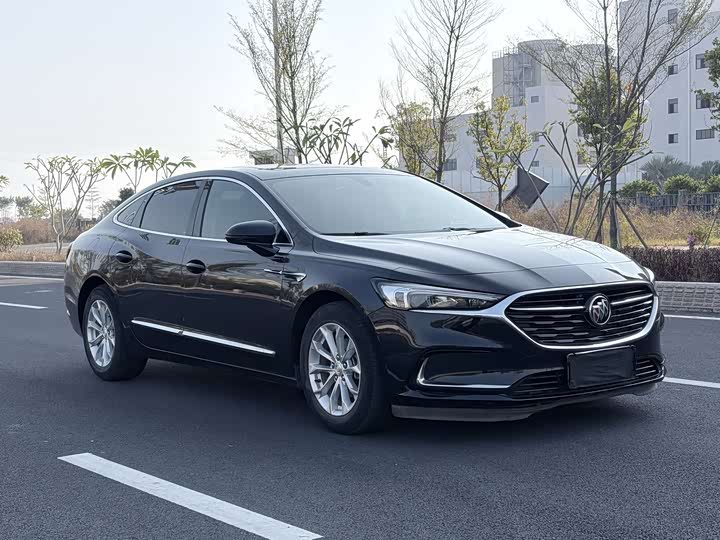 Фото 3 - Buick LaCrosse