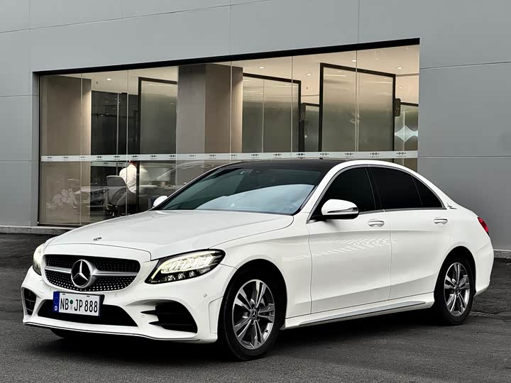 Фото 2 - Mercedes-Benz C-Class