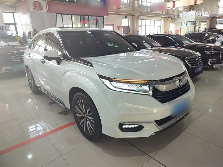 Фото 4 - Honda Avancier