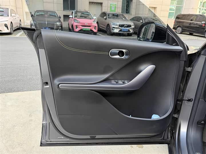 Фото 9 - Smart #3