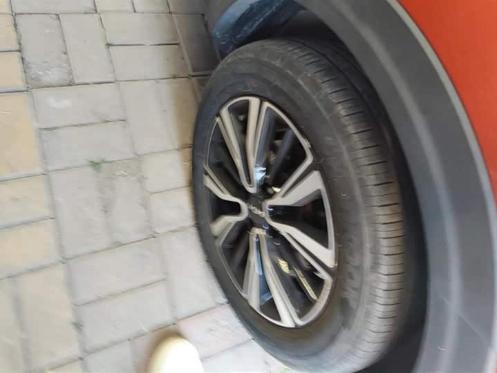 Фото 6 - Kia KX1