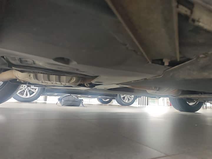 Фото 4 - Audi Q5L