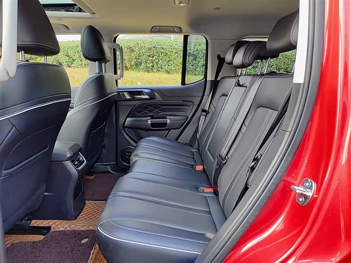 Фото 8 - Tank 300