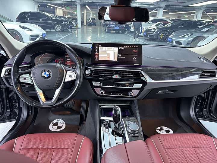 Фото 6 - BMW 5 Series