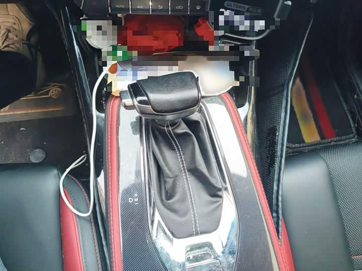 Фото 9 - Changan Oshan X5