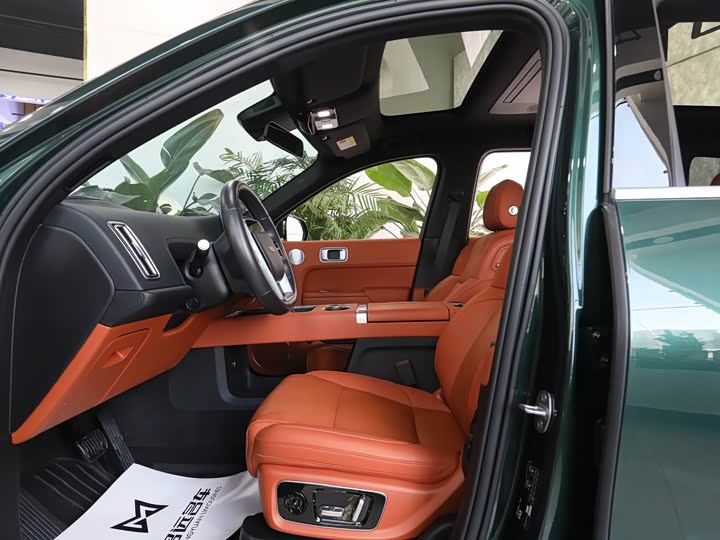 Фото 7 - LiXiang L9