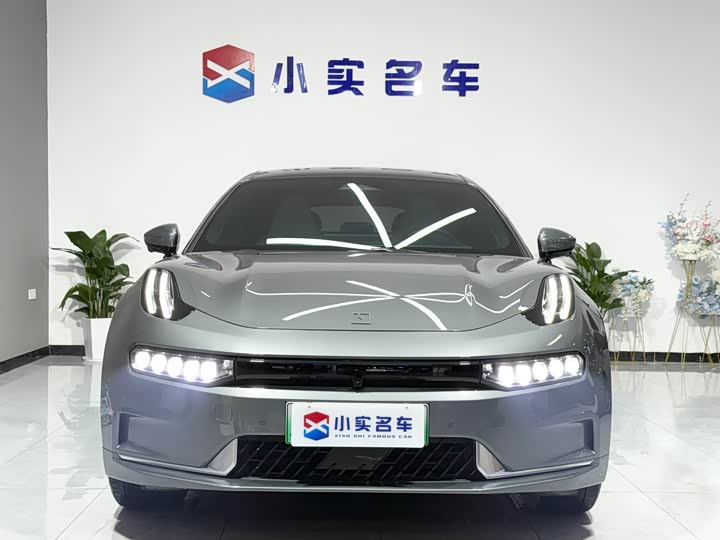 Фото 2 - Zeekr 001