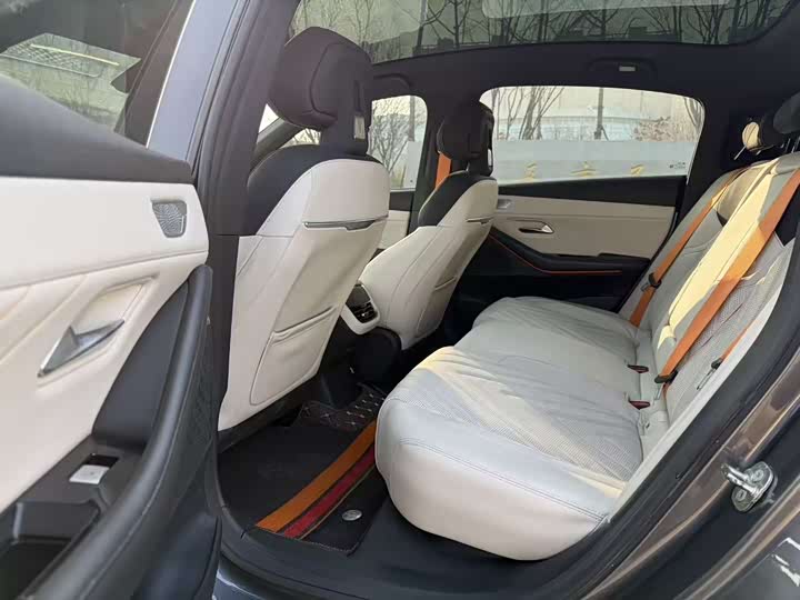 Фото 5 - Changan Deepal SL03