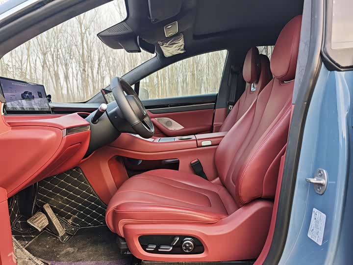 Фото 6 - Luxeed R7