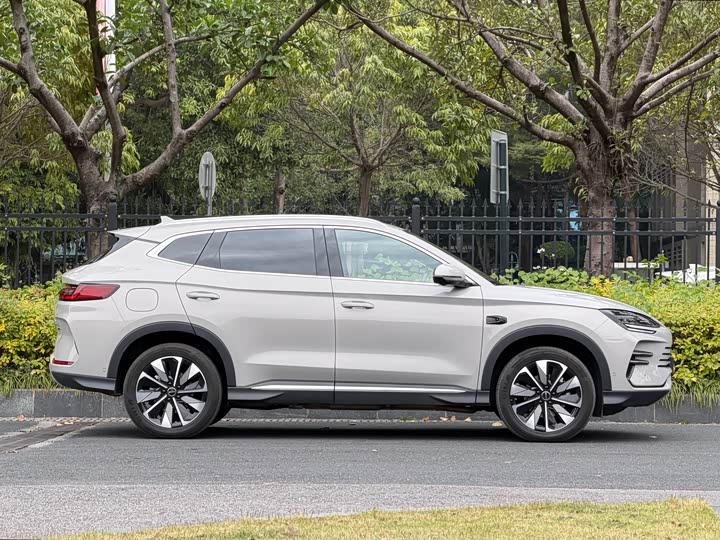 Фото 4 - BYD Song Plus Hybrid/EV