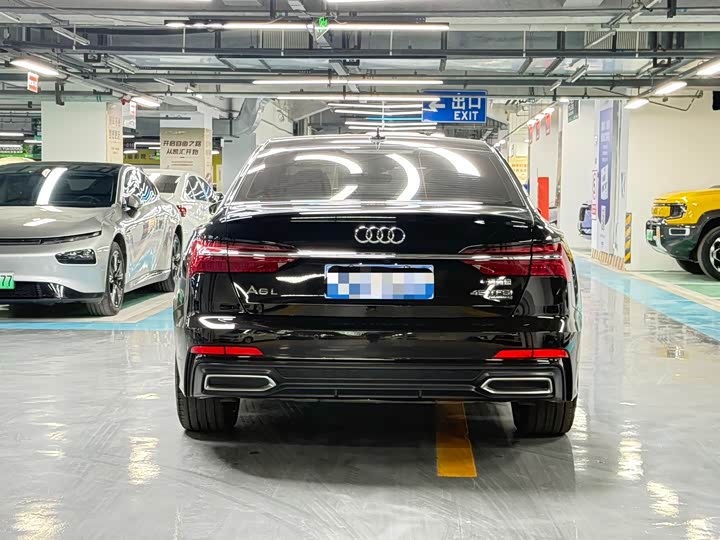 Фото 5 - Audi A6L