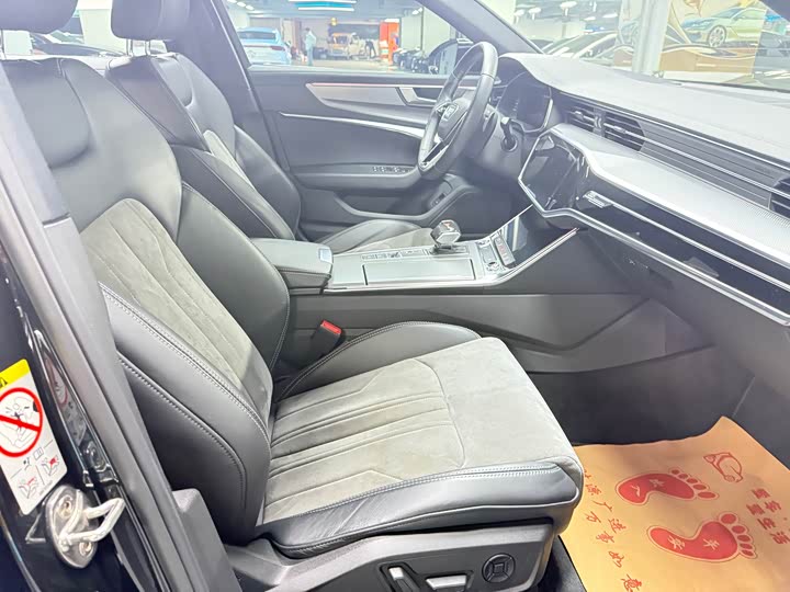 Фото 7 - Audi A6L