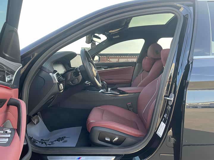 Фото 7 - BMW 5 Series