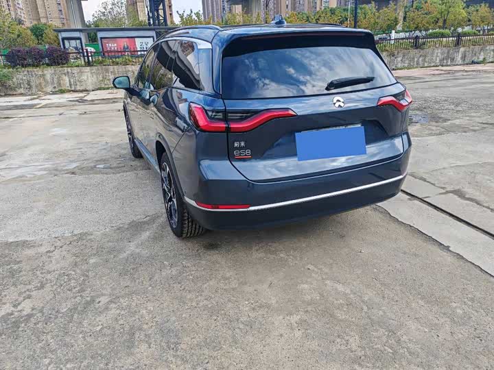 Фото 4 - Nio ES8