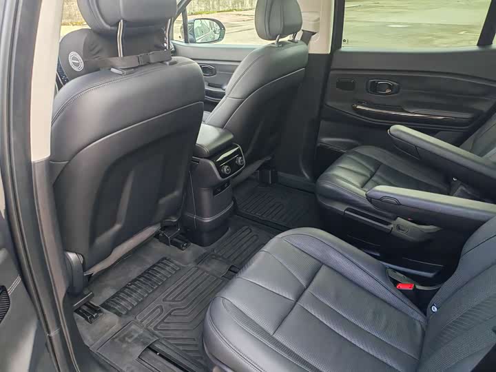 Фото 7 - Nio ES8