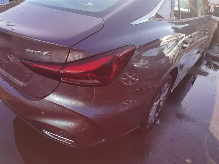 Фото 8 - MG Motor 5