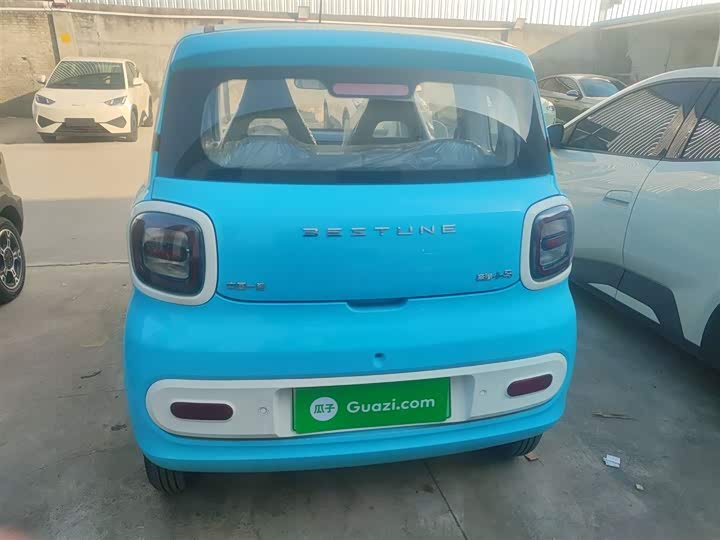 Фото 6 - Bestune Pony