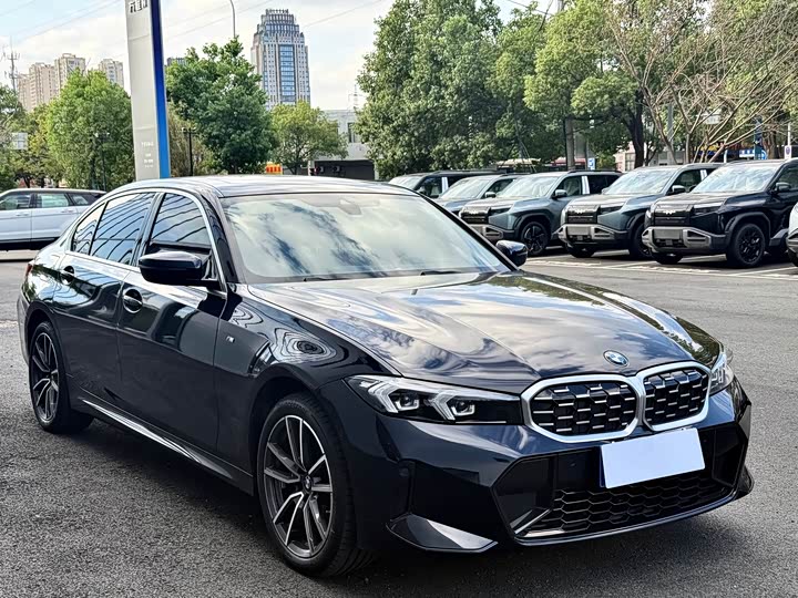 Фото 3 - BMW 3 Series