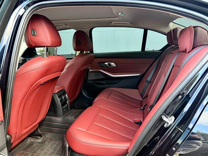 Фото 6 - BMW 3 Series