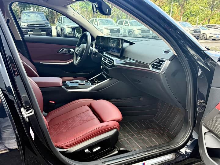 Фото 9 - BMW 3 Series