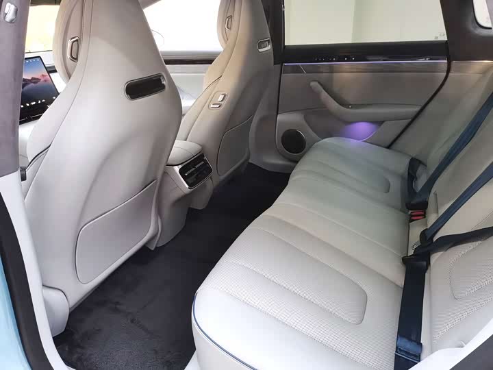 Фото 9 - Luxeed S7