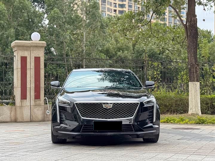 Фото 2 - Cadillac CT6
