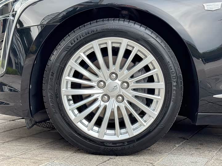 Фото 7 - Cadillac CT6