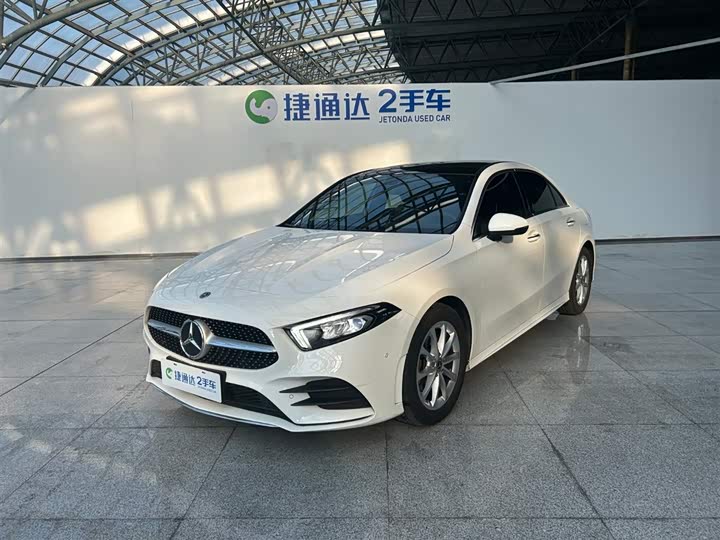 Фото 1 - Mercedes-Benz A-Class