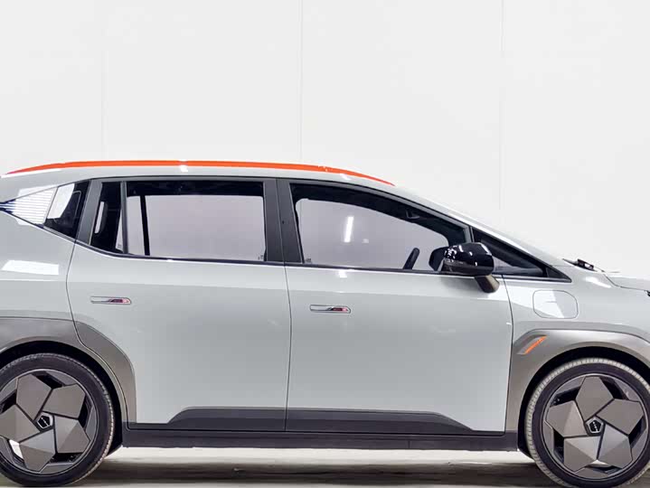 Фото 7 - GAC Aion Y