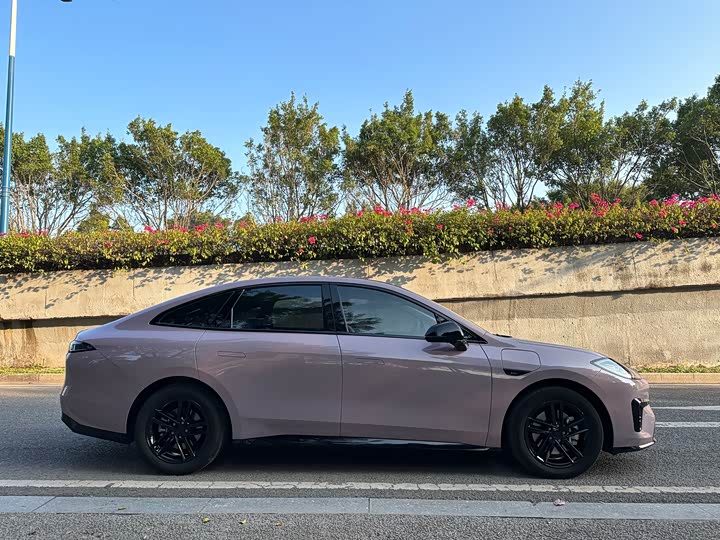 Фото 6 - GAC Aion RT