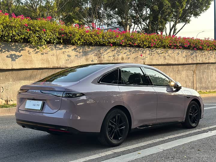 Фото 8 - GAC Aion RT