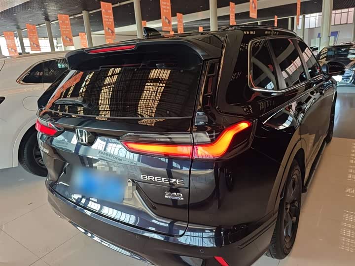 Фото 6 - Honda Breeze