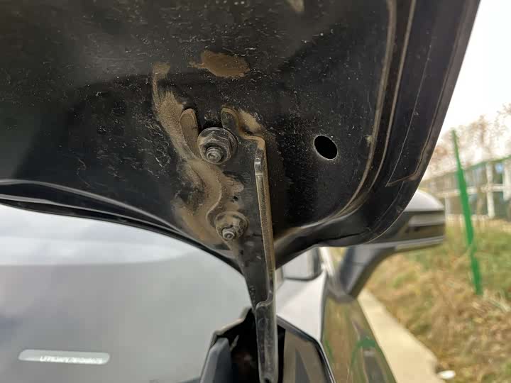 Фото 7 - Bestune T55