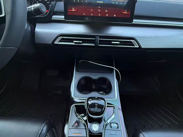 Фото 7 - BYD Qin EV